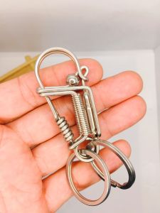 Handmade Stainless Steel Keychain for Men Bird Shape Durable Car Key Holder Universal Waist Hanging Creative Gift