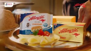 Allowrie Cheese อลาวรี่ชีสสควีซเชดด้าชีส 310 กรัม