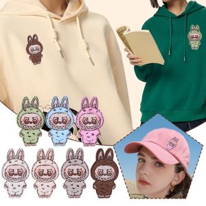 Labubu ลายปะติดตกแต่ง Cutewomen2020 3/5ชิ้นมีกาวในตัวเสื้อขนเป็ดแบบ DIY มีรูสำหรับติดเสื้อผ้าแบบแพทช์ผ้าปักลาย