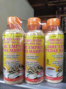 Wedang jahe instan - jahe emprit - rasa pedas jahe - meningkatkan imunitas tubuh - minuman penghangat - herbal tradisional - oleh-oleh Jogja