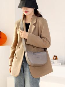 Chibao Fashion New Arrival Easiest for Match Good-looking Lightweight Solid Oxford Nylon Cloth Waterproof Womens One-Shoulder Crossboby Bag