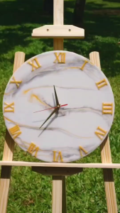 นาฬิกาแขวนผนัง (Epoxy Resin) ขนาด 40 ซม. ลวดลายหินอ่อน มาพร้อมไฟ LED ซ่อนด้านหลังตัวเรือนนาฬิกา