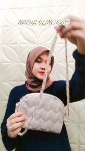 Nadia Slingbag Tas Selempang Wanita Tali Rantai mix Bahan Terbaru