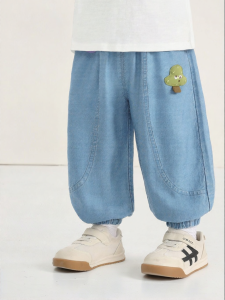 CUTEPANDAS | Quần Jeans Chống Muỗi Thêu Hình Cartoon cho Bé