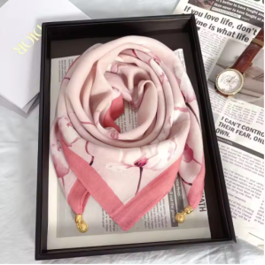 New Luxury Design Women Square Scarf Wraps Neck Magnetic Buckle Scarf Cross Scarves Triangle Scarf Cross Neckerchief Silk Scarf