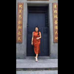 COCOONESE Modified Sleeveless Cheongsam - Dunhuang
