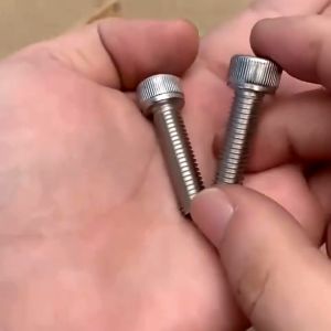 สกรู หัวจม สแตนเลส 304 เกลียวมิลตลอด M4 Hexagon Socket Head Cap SUS 304 M4