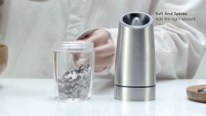 Portable Automatic Electric Gravity Pepper Grinder Blue L-ED Light Salt Mill Muller BPA Free Kitchen Seasoning Grinding Tool Black Gravity Electric Salt and Pepper Grinder Battery Operated Stainless Steel Salt&Pepper Mills Ceramic Grinders with Blue light