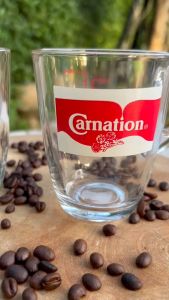 แก้วตวงคาร์เนชั่นมีหูจับ สเกล 8ออนซ์/250ml(ราคาใบละ)