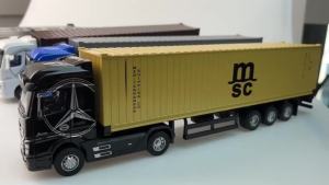 1:50 Large Diecast Alloy Truck Car Model Toys Container Pull Back Sound And Light Transport Vehicles Model Toys For Boys Gifts