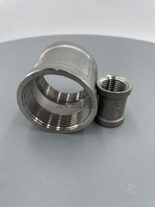 316L Equal Socket Inner Threaded Joint External Internal Teeth Pipe Clamp Casting Whitening Inner Wire Connection 4-Minute 2-Inch