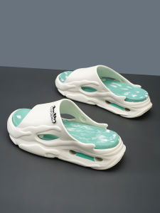 Mens Summer Anti-Slip Thick Bottom Wear-Resistant Slip-On Beach Sandals Comfortable Flat Footwear for Outdoor Casual Use