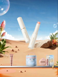 Mistine | Moisturizing and Tinting Plumping Lip Balm