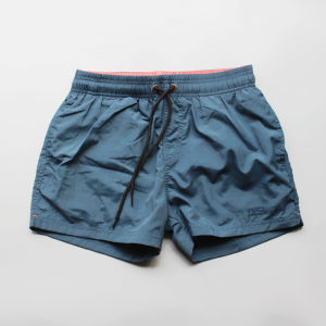 กางเกงชายหาดผู้ชายสีล้วนกางเกงว่ายน้ำกางเกงขาสั้นออกกำลังกายทรงหลวมแห้งเร็วสำหรับฤดูร้อนกางเกงสามส่วนกีฬาลำลองมีซับในแมทช์ง่าย