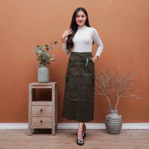 Celana rok cargo wanita twill combed
