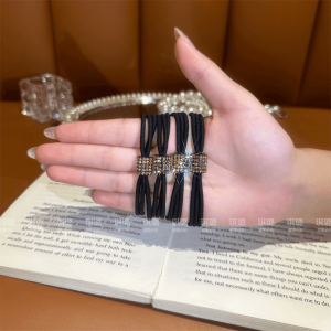 ยางรัดผมทรงสามส่วนประดับเพชร ยางรัดผมทรงสามส่วนที่ทนทานและยืดหยุ่นสูงสำหรับผู้หญิงในฤดูใบไม้ร่วงปี 2025 ยางรัดผมแบบลำลองสำหรับผู้หญิง