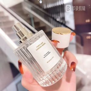 Nước Good Girl Hoa Hương Cam Trái Cây Tự Nhiên Dịu Nhẹ Tưới Mát. Lưu giữ Hương Thơm Cả Ngày Chỉ Với 1 Lần Xịt (50ml)