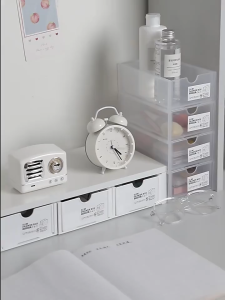 กล่องพลาสติกลิ้นชักอเนกประสงค์ สามารถนํากล่องมาวางต่อขึ้นเป็นแนวตั้งได้