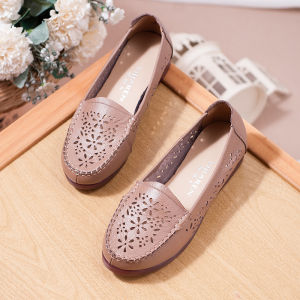 Comfortable Flat Bottom Anti-Slip Soft Sole Hollow out Genuine Leather Cow Tendon Bottom Summer Mom Sandals Breathable Shoes