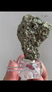 ship from johor Natural Pyrite with Quartz Mineral 天然黄铁矿 共生雪白❄️白水晶(石英)