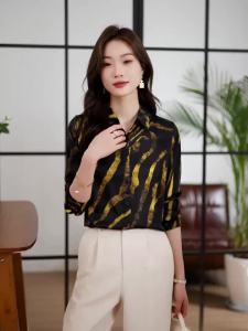AMMIN 2025 Spring New Simple Lapel Fashion Vintage Bright Gold Blooming Print Long Sleeve Commuter Chiffon Shirt Women Korean Style Single Breasted Elegant Blouse