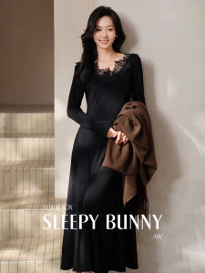 Lace Black Long Sleeve Petite French V-neck Dress