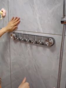 (Buy1 Get1) 5Hooks Punch-free Suction Cup Hooks Bathroom Wall Mounted Towel Hanger Multi-function Adjustable Hook Home Organizer