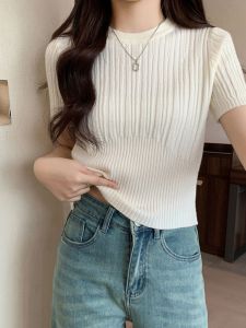 เสื้อยืดคอกลมแขนสั้นทรงสลิมฟิตสไตล์ฝรั่งเศสสำหรับผู้หญิงในช่วงฤดูร้อน เสื้อตัวบนคอตตอนสีพื้นสไตล์เกาหลีสำหรับผู้หญิง