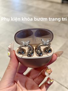 SKAMA | Bông Tai Móc Tai Đính Đá Rhinestone Hình Bướm & Sakura