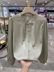 เสื้อเชิ้ตแขนยาวสไตล์จีนใหม่สำหรับผู้หญิงวัยกลางคนและผู้สูงอายุ เสื้อเชิ้ตคอตั้งทรงหลวมสบาย ๆ สำหรับฤดูใบไม้ร่วง