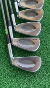 Bộ gậy golf sắt Bridgestone Pro 640C 10 cây 3456789PSP/S Flex R