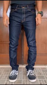 Celana Jeans Panjang Pria Terbaru 2023: Celana Gaul Murah Meriah
