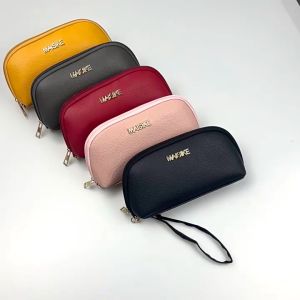 1830 ( READY STOCK ) WALLET Cosmetics PHONE BAG COIN CARD WRISTLET PURSES EU FASHION HOUSE