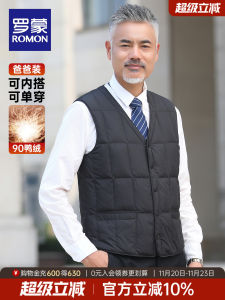 เสื้อกั๊กขนเป็ดสั้นผู้ชาย ฤดูหนาว 2025 ใหม่ อบอุ่น สบาย ลำลอง เสื้อกั๊กขนเป็ดสไตล์บิดา ผ้าไนลอนโพลีเอสเตอร์ คอวี