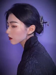 DREJEW | Punk Mặt Dây Chuyền Ruby Thanh Kiếm Kẹp Tóc Trung Quốc Đơn Giản Loài Rắn Tóc Gậy Chụp Hình Cho Phụ Nữ Tự Làm Kiểu Tóc Hợp Thời Trang Phụ Kiện Tóc