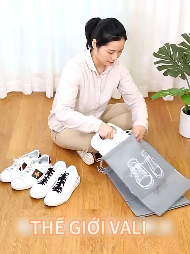 Túi Đựng Giày Dép Có Dây Rút.Túi lưu trữ chống bụi chống ẩm thoáng khí trong suốt có thể tái sử dụng