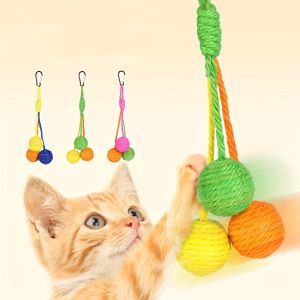 Random Color Cat Toys: Sisal Balls for Grinding Teeth Sharpening Claws Hangable Sound-Activated Rope Knot Teaser Ball for Cats