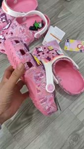 Sục cross hello kitty trẻ em chính hãng xuất xịn full box xả kho