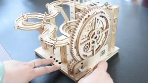 Bộ Đồ Chơi Xếp Hình Gỗ 3D Mô Hình Cơ Khí Tự Lắp Ráp Đường Trượt Bi Với 4 Quả Bóng Dành Cho Người Lớn Và Trẻ Em - Ý Tưởng Quà Tặng