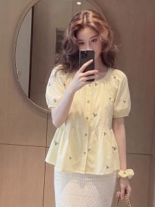 YIKEMAI | French Country Style Embroidered Slimming Bubble Sleeve Shirt Large Size