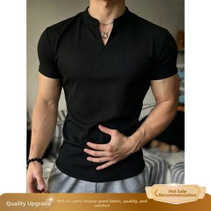 Muscle-enhancing Fitness T-Shirt