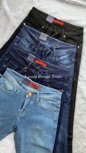 Celana Panjang Jeans Cutbray Wanita