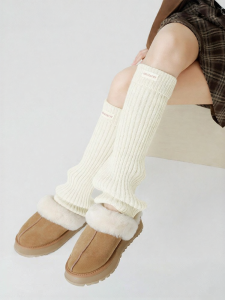 Miss Curiosity | Japanese Y2K Style Warm Legwarmers