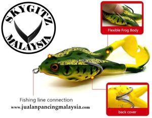 SKYGITZ MALAYSIA Double Propeller Frog Soft Bait Lure FOR Topwater TOMANSEBARAUPEACOCK BASS 9CM 13.5GRAM