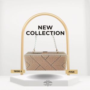 Tas Pesta Tas Kondangan Tas Pesta Wanita Mewah Tas Pesta Wanita Terbaru Tas Kondangan Mewah Elegan Tas Kondangan Simple dan Elegan Tas Kondangan Wanita Pernikahan Tas Pesta Mutiara Import Unik Menarik