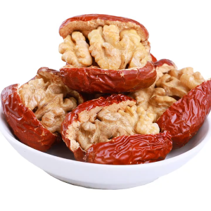 (สินค้าพร้อมส่ง) พุทราจีนคลิปวอลนัท250กรัม พุทราจีนอบแห้ง วอลนัท พุทราจีนสอดไส้วอลนัท250g. แยกบรรจุลูกละห่อ พุทราจีนลูกจัมโบ้