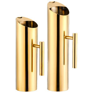 1.5/2L เครื่องดื่มที่ทันสมัยเหยือกพร้อมด้ามจับสแตนเลสสตีลตัวแบ่งไวน์ไวน์ภาชนะขนาดใหญ่สำหรับไวน์กาแฟน้ำผลไม้