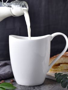 Simple Creative Pure White Ceramic Mug Coffee Milk Tea Cup Couple Water Cup Logo European Style Handmade Adult Drinkingware