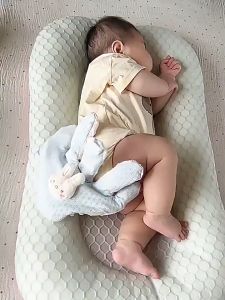 Baby Soothing Palm With Remote Control Cartoon Baby Startle Prevention Glove Comfortable Velvet Electric Soothing Pillow