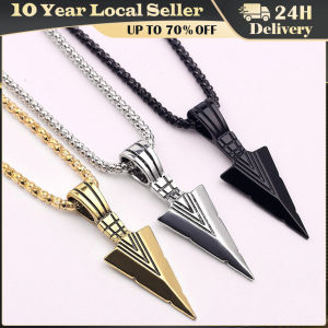 2022 Silver Color Retro Personality Black Triangle Arrowhead Necklace Pendant Niche Style Punk Jewelry Party Gift for Men and Women